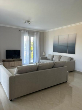 Tasos Cozy House 1